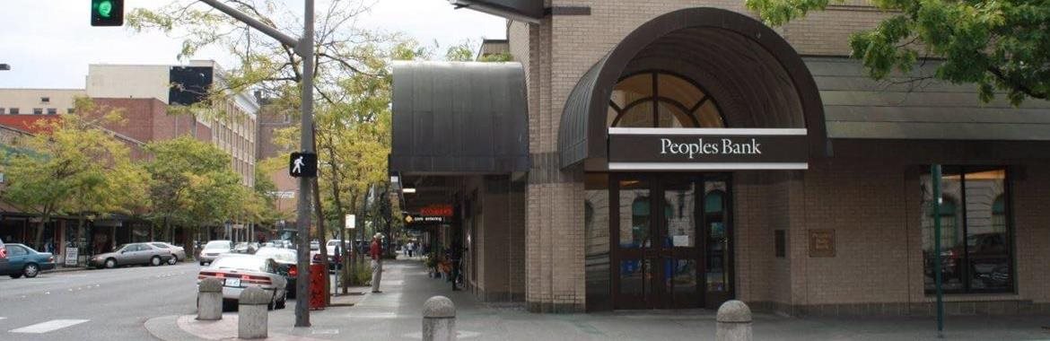 Peoples Bank Exterior